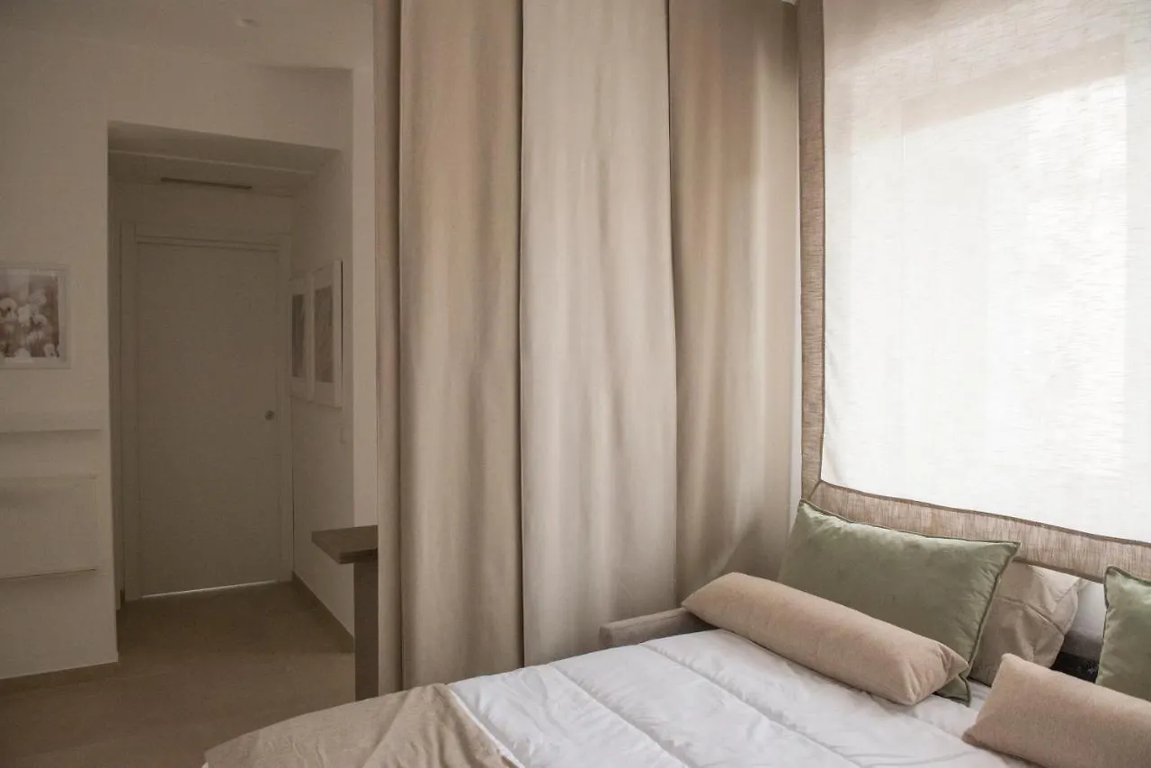 Leflole Napoli Bed & Breakfast Italy